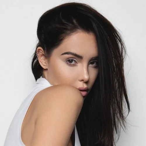 nabilla