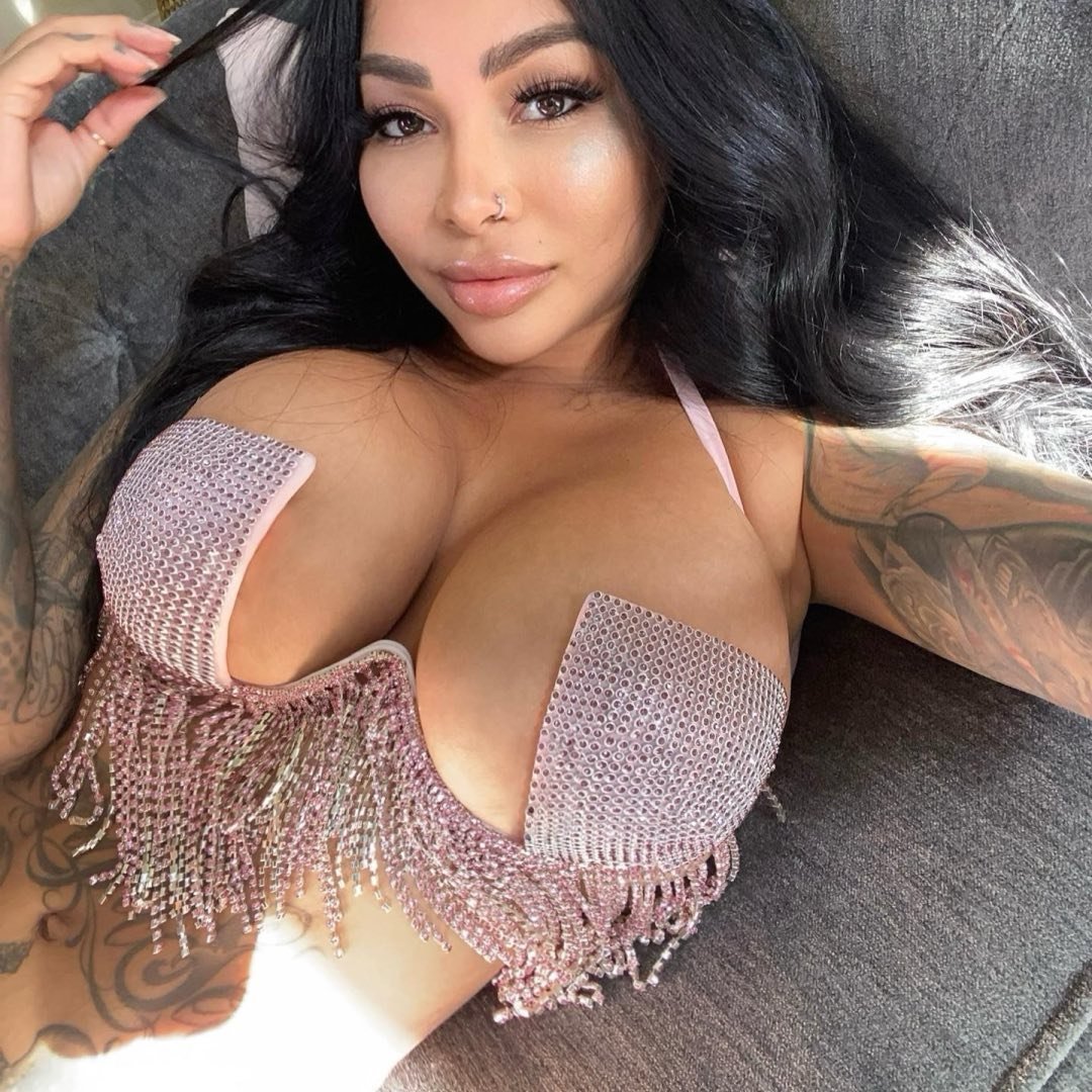 Brittanya Razavi's profile