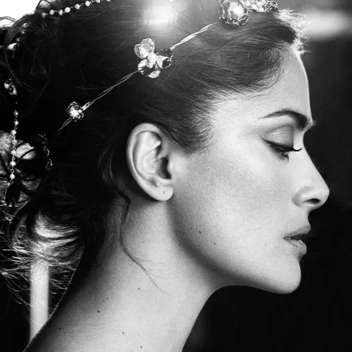 salmahayek