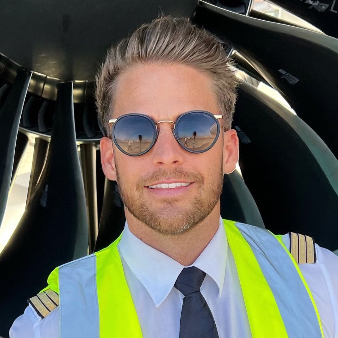 ✈ BEN LIMBURG's profile