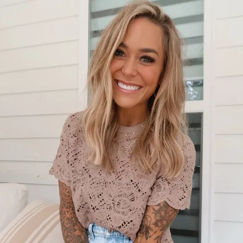 holleygabrielle