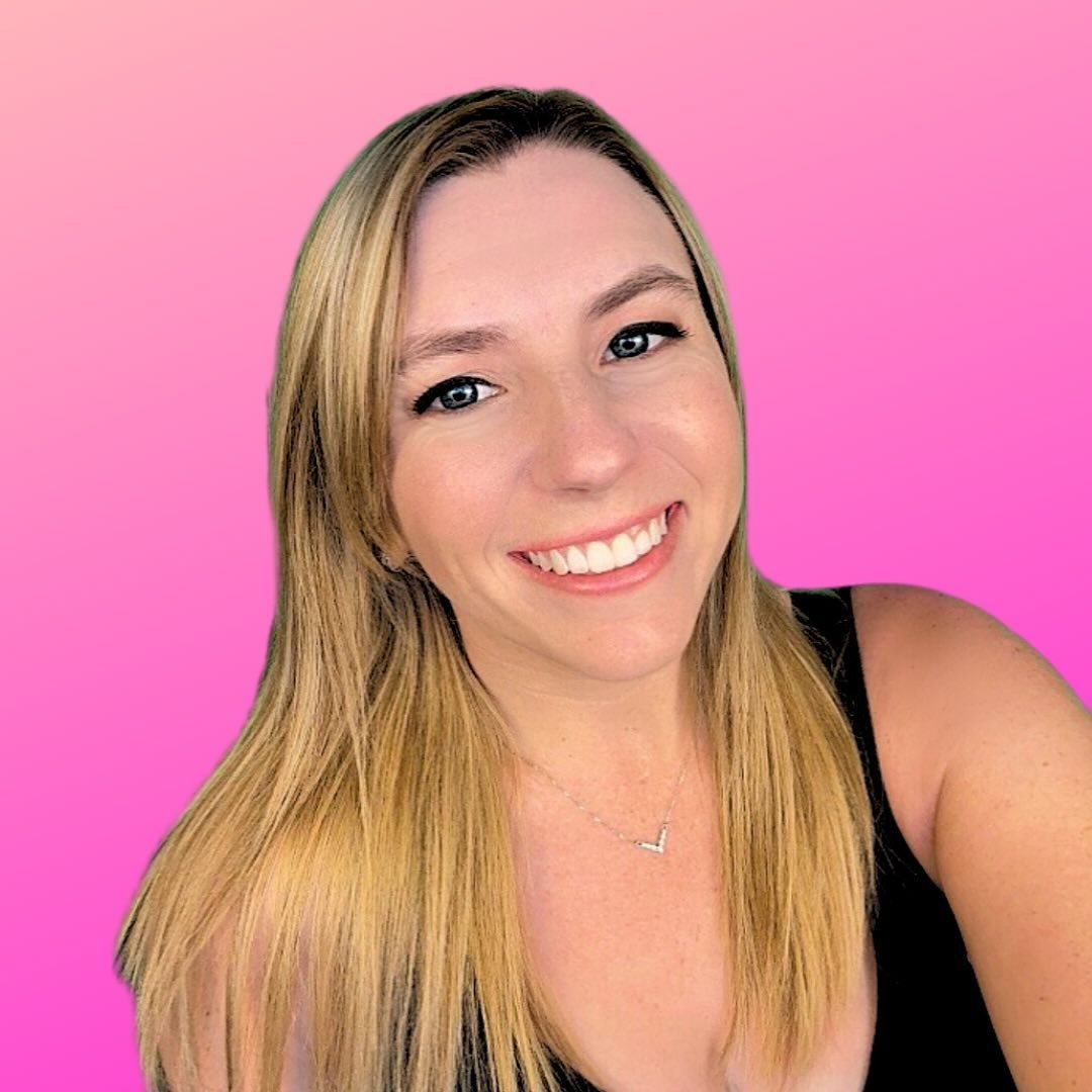 jenn 💜 good news & fun stories 🥰's profile