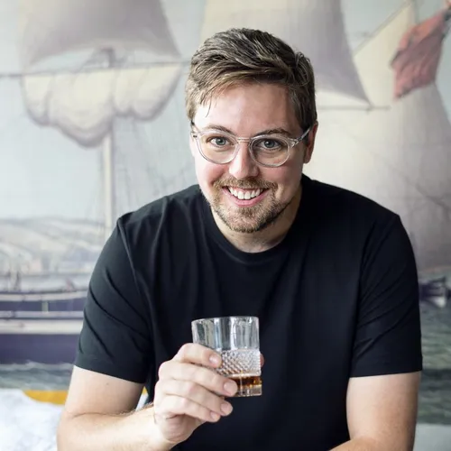 cheerstohappyhour