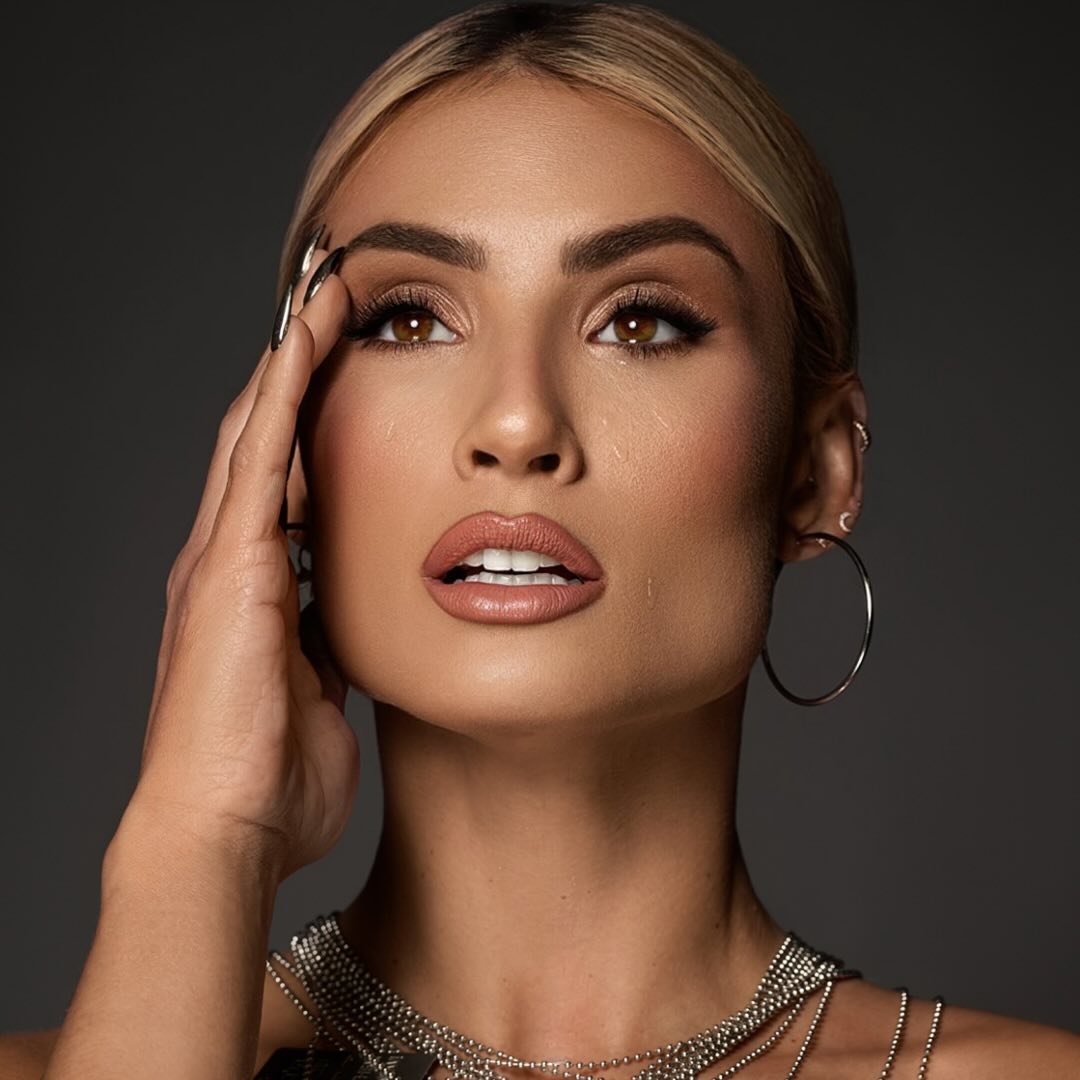 Montana Tucker's profile