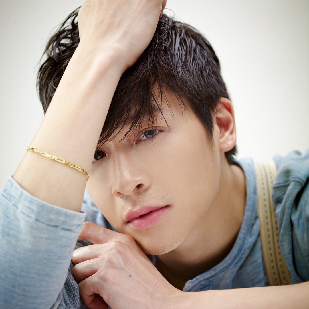 MARCH's profile