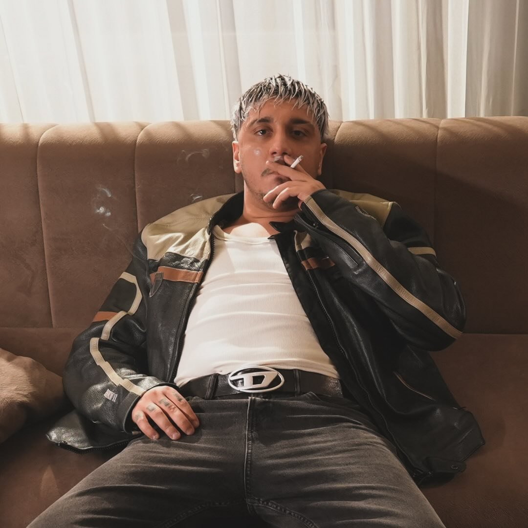 𝐌𝐎𝐍𝐓𝐀𝐍𝐀's profile