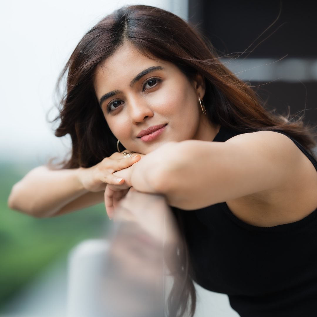 Amritha - Thendral's profile