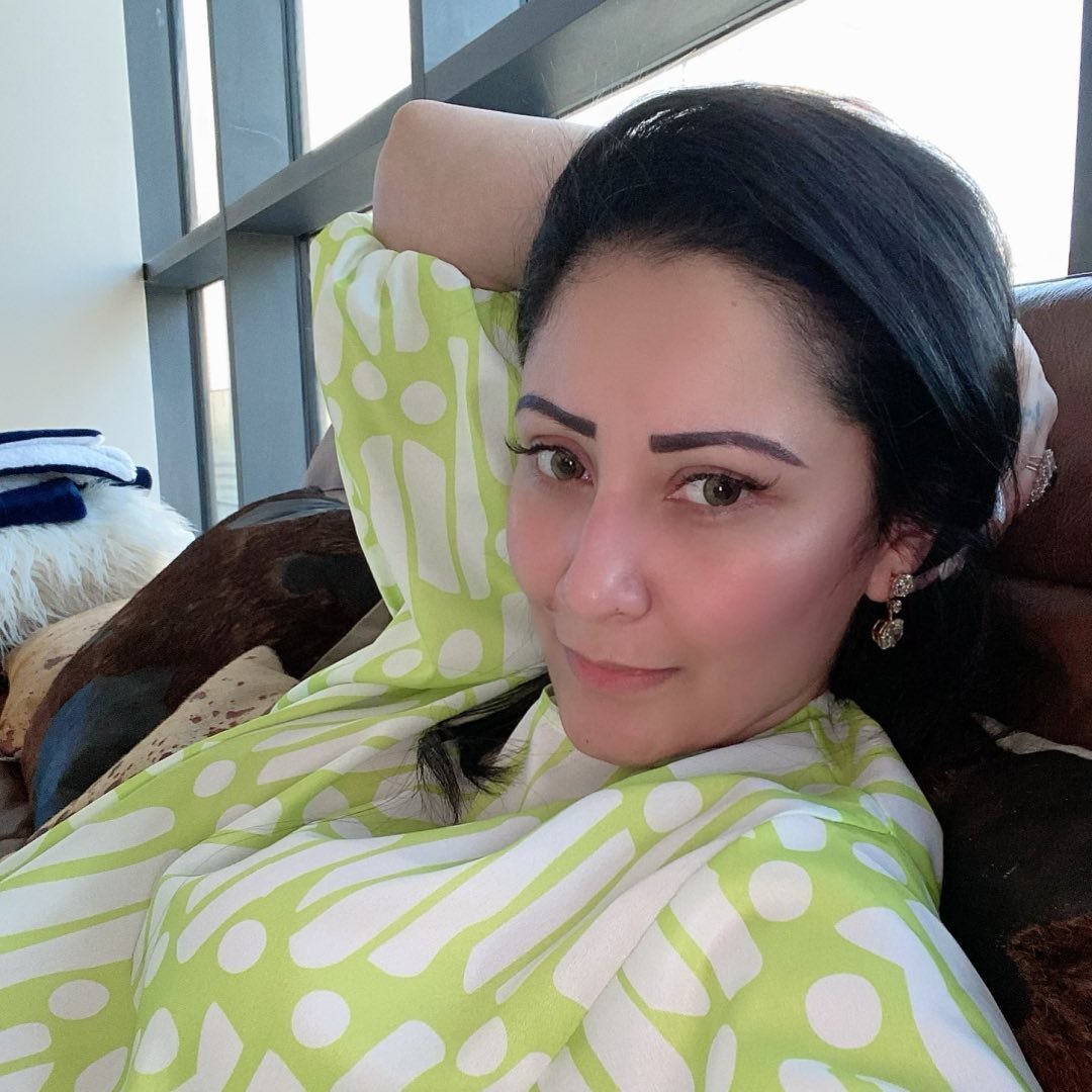 Maanayata Dutt's profile