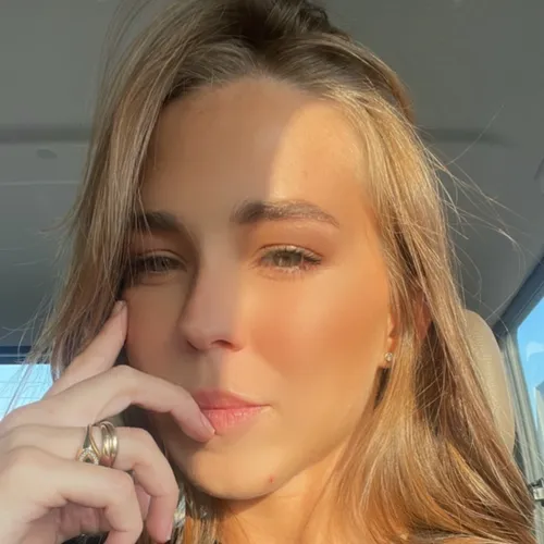 laurabtlrr