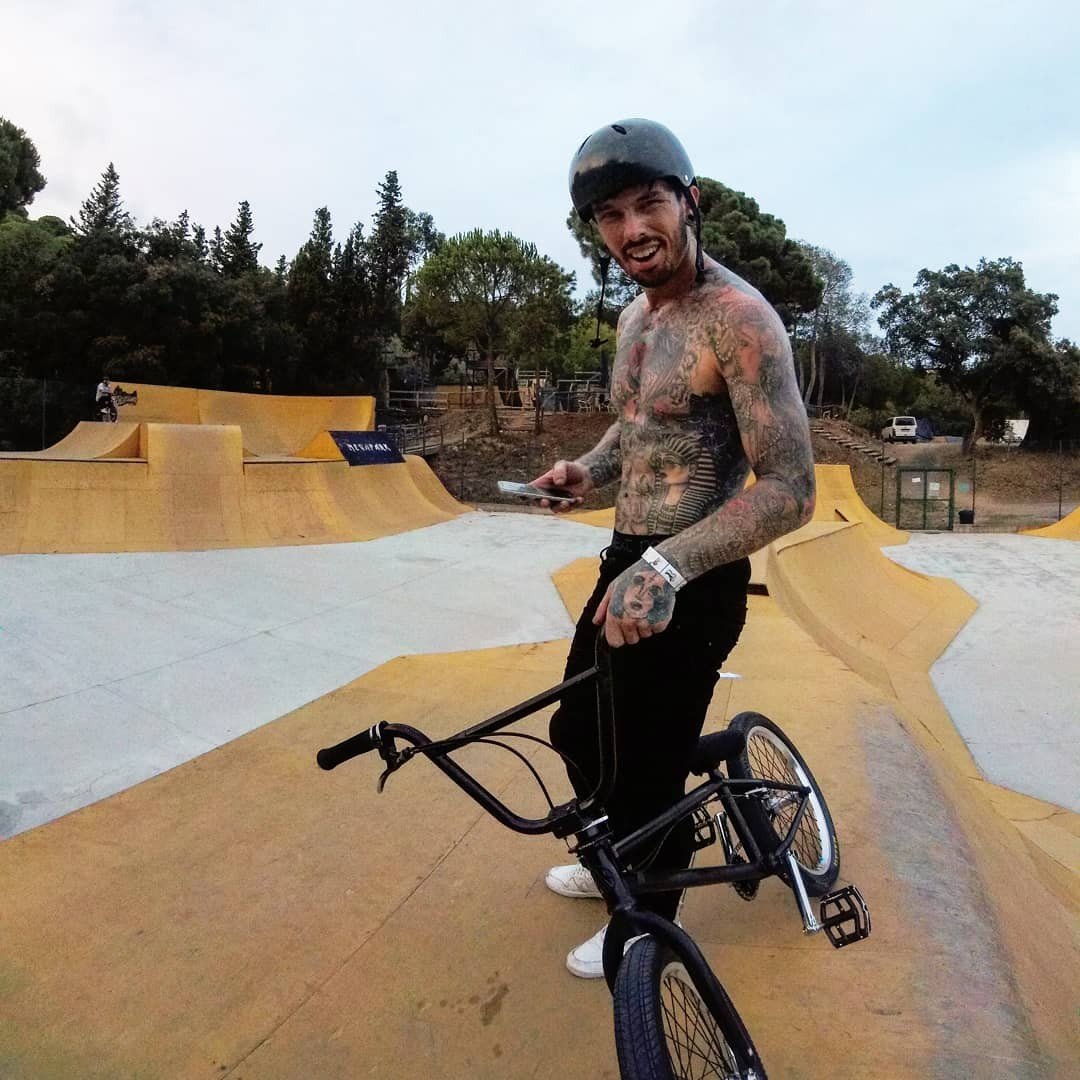 Mat Armstrong's profile