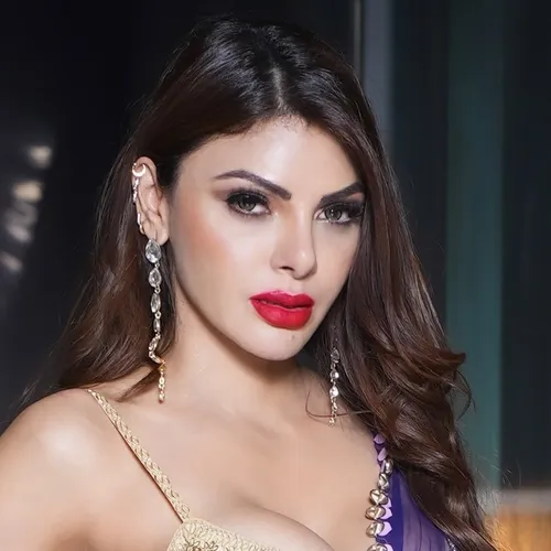 _sherlynchopra_