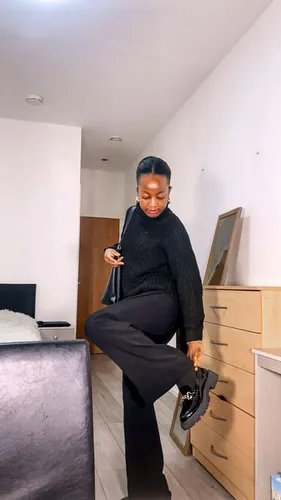 Try on this sleek, short hairstyle.