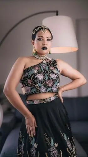 try on unknown hairstyle