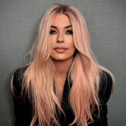Try on a long, straight hairstyle in light pastel pink