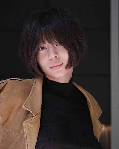 Try on this trendy bob cut hairstyle, featuring a smooth and evenly trimmed cut just above the shoulders with natural-looking brown tones.