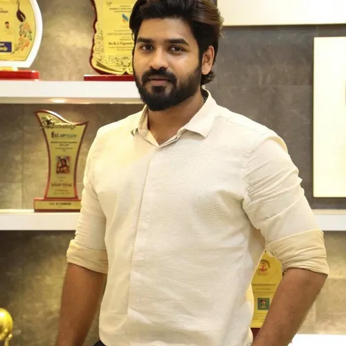 actorsabari