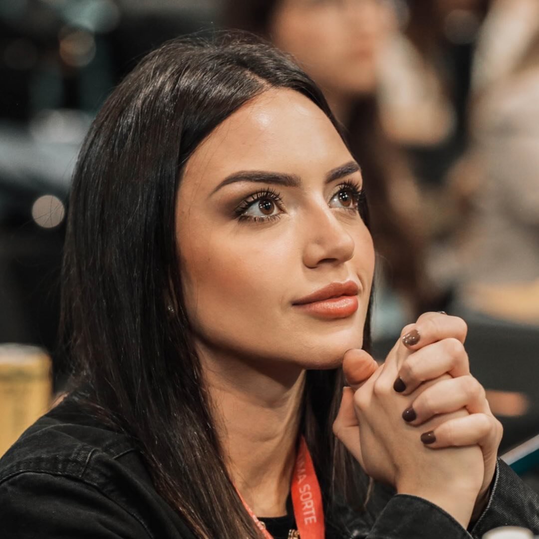 Camilla Rocha's profile