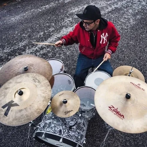 topper_drummer