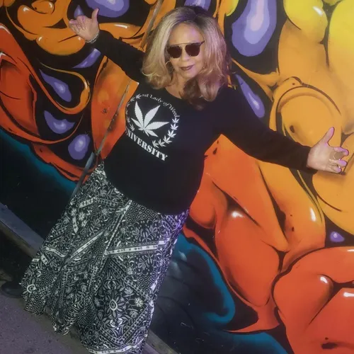 1stladyofweeduniversity
