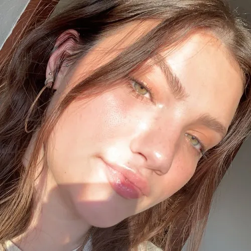 abigail_robertss