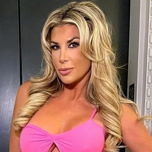 alexis_bellino