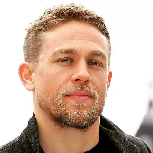 charliehunnam.usa