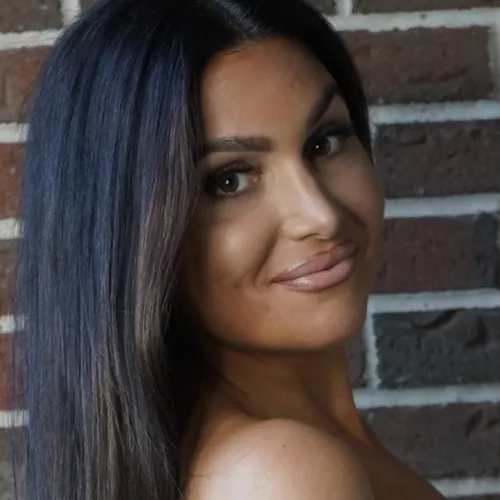 mollyqerim