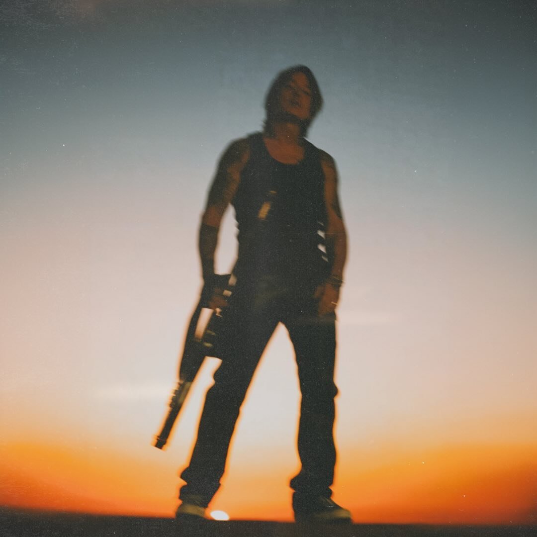 Keith Urban's profile