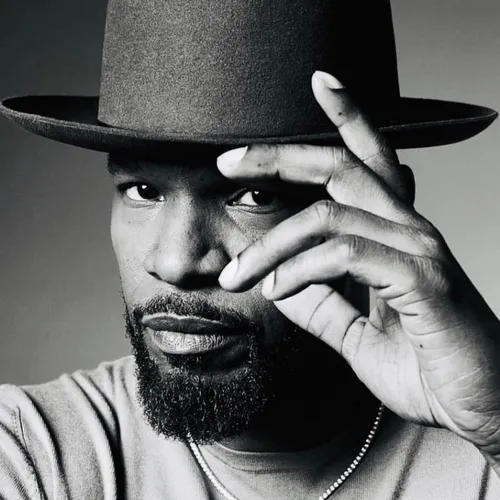 iamjamiefoxx