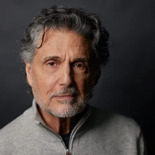 theofficialchrissarandon