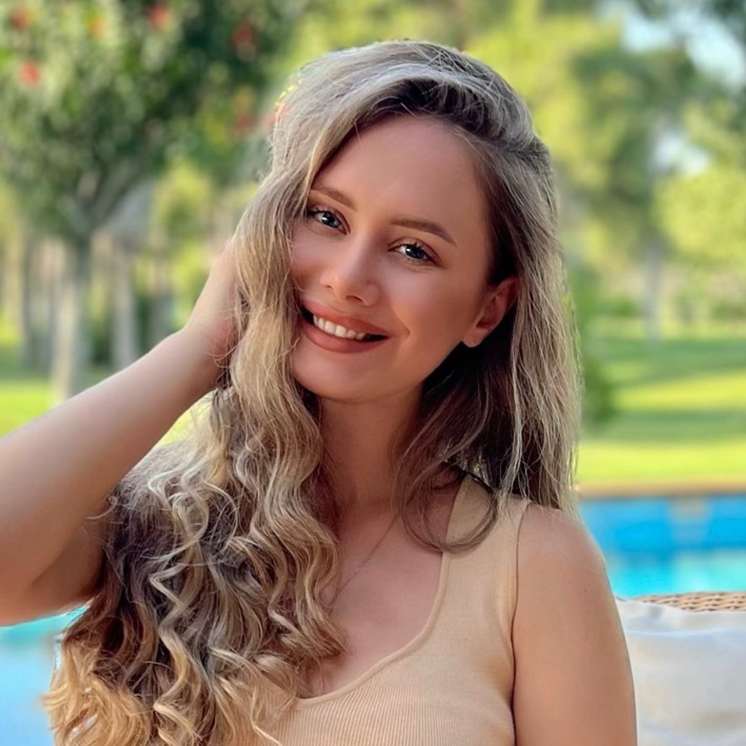 Elizaveta Grishilo — про SMM, личный бренд, бизнес и продажи's profile